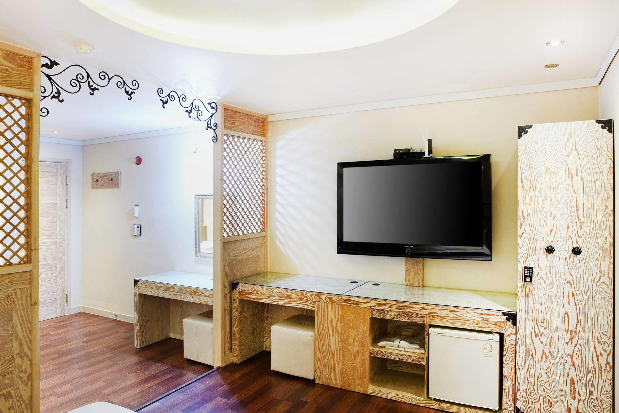 Bell Hotel Hwaseong Esterno foto